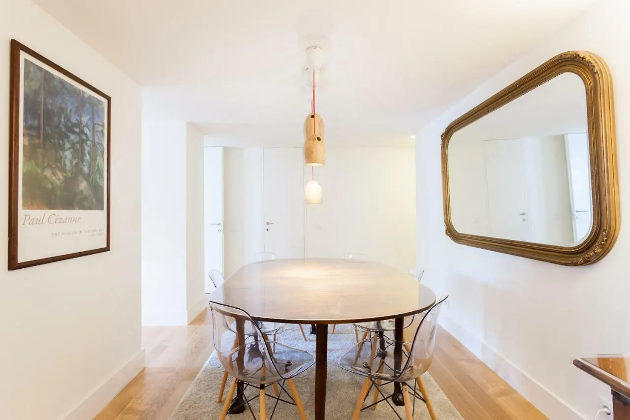 Flh Principe Real Apartment With Terrace And View 리스본
