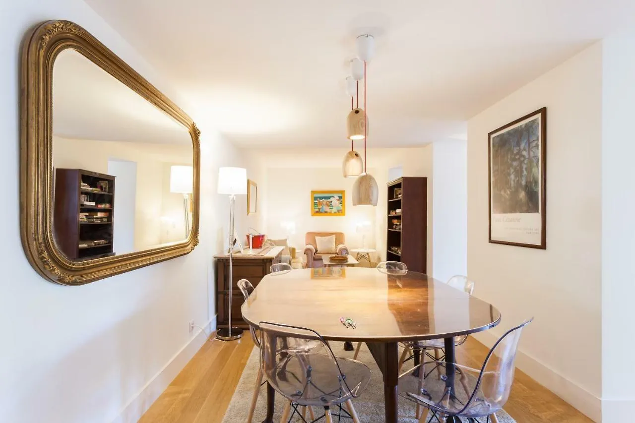 Flh Principe Real Apartment With Terrace And View 리스본
