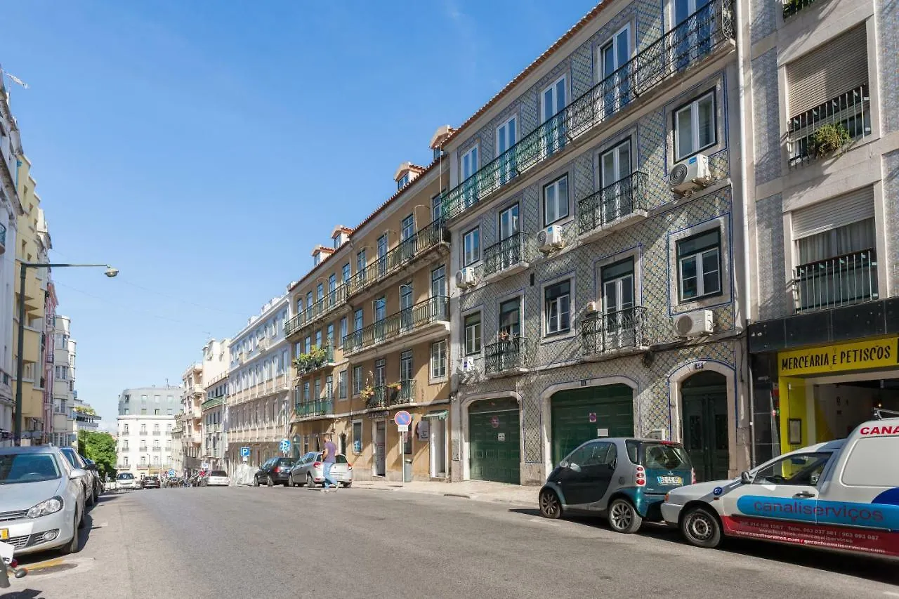 Flh Principe Real Apartment With Terrace And View 리스본