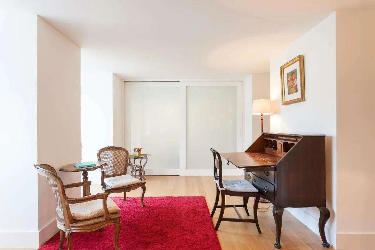 Flh Principe Real Apartment With Terrace And View Lissabon Portugal